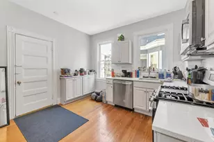 25 Edison Green, Boston, MA 02125 - Photo 11