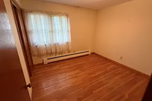 14 Orchard St, Methuen, MA 01844 - Photo 11