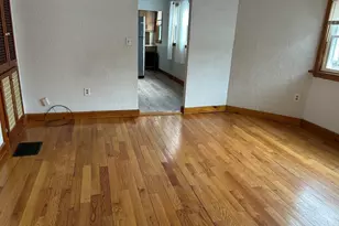 9 Starbird St, Malden, MA 02148 - Photo 5