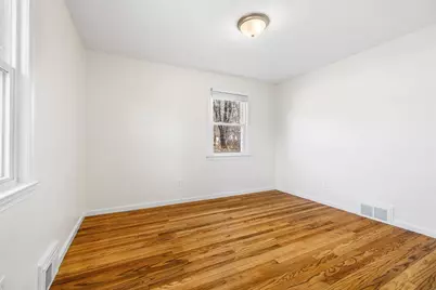 53 Pidgeon Dr, Springfield, MA 01119 - Photo 7