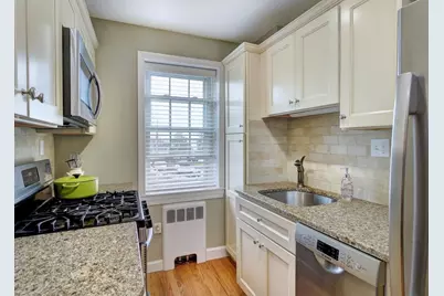 33 Lennon Court #35, Boston, MA 02127 - Photo 5