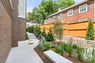 136 Babcock St, Brookline, MA 02446 - Photo 11