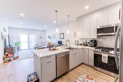 458 Washington St #304, Boston, MA 02135 - Photo 5