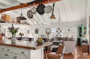 205 S Rd, Chilmark, MA 02575 - Photo 5