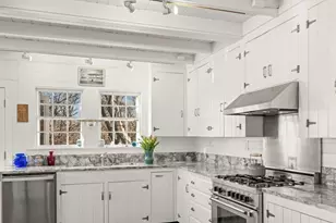 205 S Rd, Chilmark, MA 02575 - Photo 15