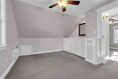 2 Bellevue Ave, Wakefield, MA 01880 - Photo 15