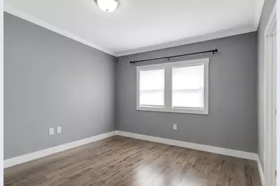10 Oak St #2, Saugus, MA 01906 - Photo 9