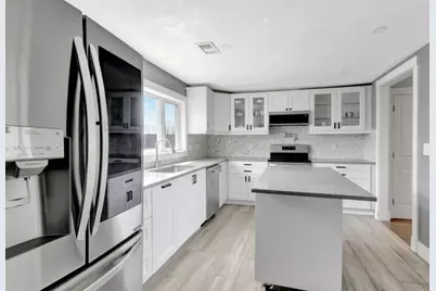 10 Oak St #2, Saugus, MA 01906 - Photo 7