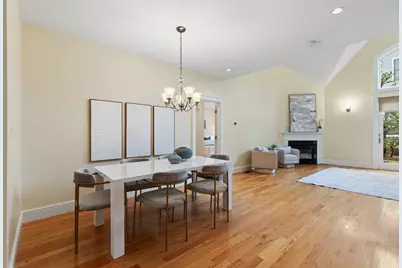 38 Courtyard Pl, Lexington, MA 02420 - Photo 5