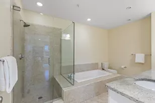 38 Courtyard Pl, Lexington, MA 02420 - Photo 13