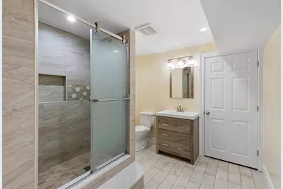 38 Courtyard Pl, Lexington, MA 02420 - Photo 21