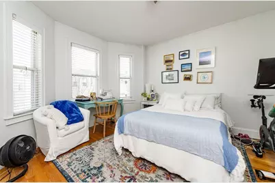 28 Howell St #1, Boston, MA 02125 - Photo 7