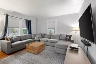 301 Forest St, Malden, MA 02148 - Photo 11