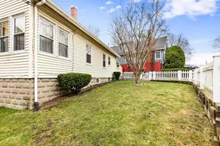 301 Forest St, Malden, MA 02148 - Photo 31