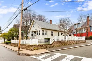 301 Forest St, Malden, MA 02148 - Photo 3