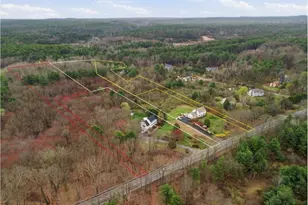 139 Nashua Rd, Pepperell, MA 01463 - Photo 1