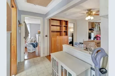 69 Appleton St, Saugus, MA 01906 - Photo 5