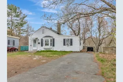 69 Appleton St, Saugus, MA 01906 - Photo 5
