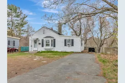 69 Appleton St, Saugus, MA 01906 - Photo 3