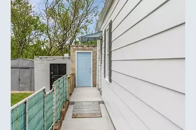 69 Appleton St, Saugus, MA 01906 - Photo 13