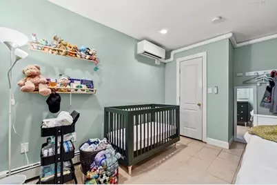 13 Telegraph St #1, Boston, MA 02127 - Photo 17