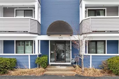 1210 Vfw Pkwy #12, Boston, MA 02132 - Photo 13