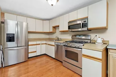 1210 Vfw Pkwy #12, Boston, MA 02132 - Photo 3