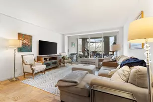 99 Pond Ave, Brookline, MA 02445 - Photo 3