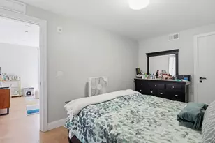 9 Central St, Somerville, MA 02143 - Photo 15