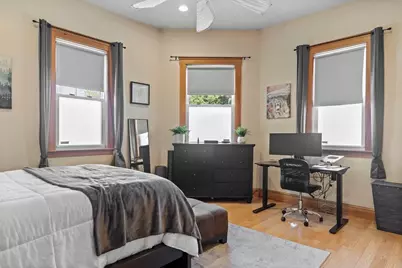 137 L St #1, Boston, MA 02127 - Photo 7