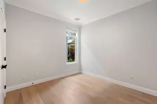 142 Pleasant St, Boston, MA 02125 - Photo 5