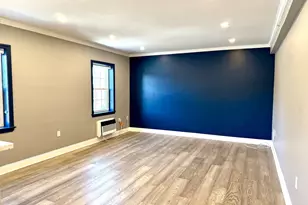 2729 Commonwealth Ave, Newton, MA 02467 - Photo 3