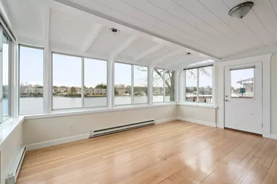 157 Lake Ave, Worcester, MA 01604 - Photo 13