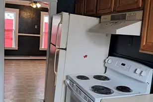 146 Charlton St, Southbridge, MA 01550 - Photo 7