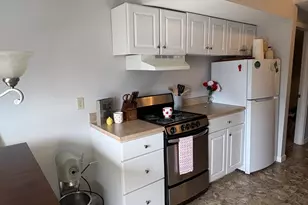 28 Peck St, Attleboro, MA 02703 - Photo 5