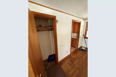 137 Carnavon Cir, Springfield, MA 01109 - Photo 5