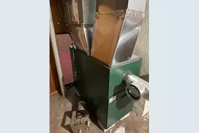 137 Carnavon Cir, Springfield, MA 01109 - Photo 25