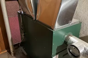 137 Carnavon Cir, Springfield, MA 01109 - Photo 25