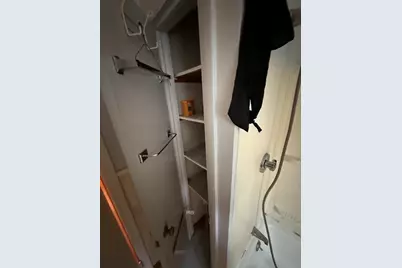 137 Carnavon Cir, Springfield, MA 01109 - Photo 9