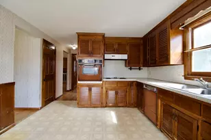 21 Carmel Ln, Agawam, MA 01030 - Photo 17