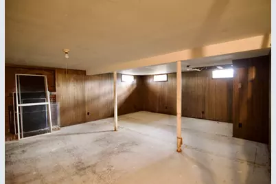 21 Carmel Ln, Agawam, MA 01030 - Photo 35