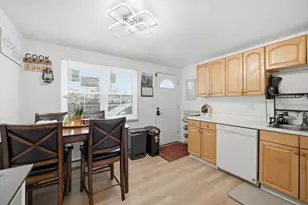 269 Chicopee St, Chicopee, MA 01013 - Photo 9