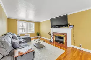76 Clearwater Dr, Boston, MA 02126 - Photo 9