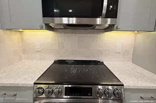 11 Burrill Pl, Boston, MA 02127 - Photo 7