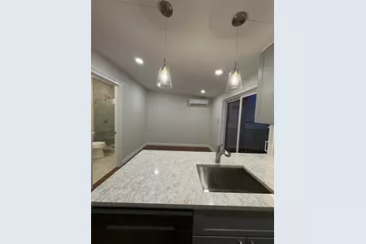 11 Burrill Pl #3, Boston, MA 02127 - Photo 3