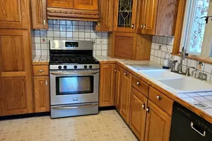 174 Helen Dr, Marlborough, MA 01752 - Photo 7