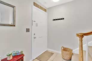 80 Yorktown Dr, Springfield, MA 01108 - Photo 3