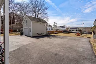 140 School St, Webster, MA 01570 - Photo 39