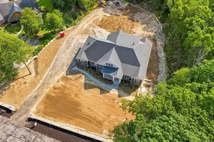 307 S E Main St, Douglas, MA 01516 - Photo 7