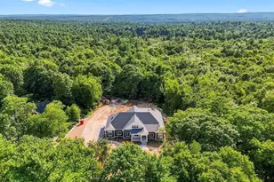 307 S E Main St, Douglas, MA 01516 - Photo 35